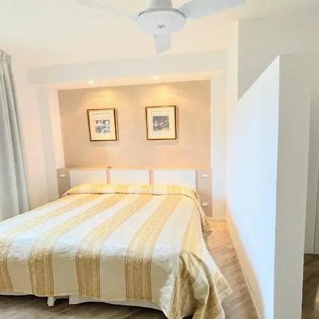 Sole Vino - Fabulous Pool - Fantastic Area - Sleeps Up To 15 No2 Willa Belvedere (Perugia)