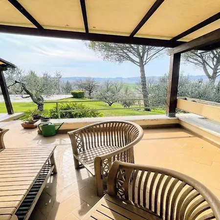 Sole Vino - Fabulous Pool - Fantastic Area - Sleeps Up To 15 No2 Willa Belvedere (Perugia)