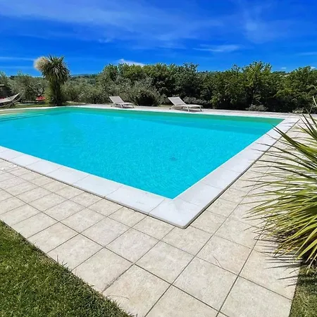 Villa Sole Vino - Fabulous Pool - Fantastic Area - Sleeps Up To 15 No2 *