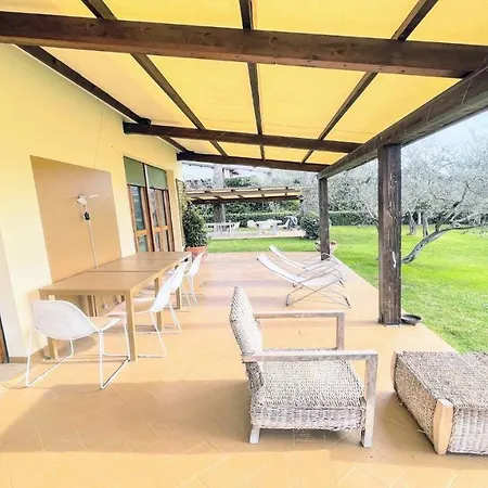 Villa Sole Vino - Fabulous Pool - Fantastic Area - Sleeps Up To 15 No2 Belvedere (Perugia)
